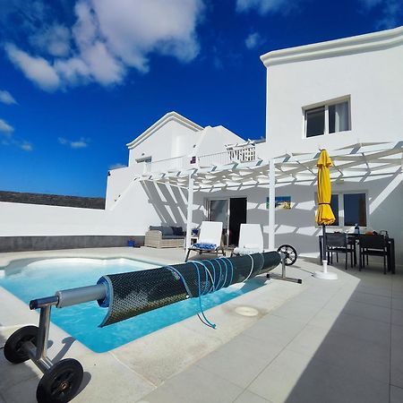 Villa Perla Blanca En Playa Blanca ภายนอก รูปภาพ