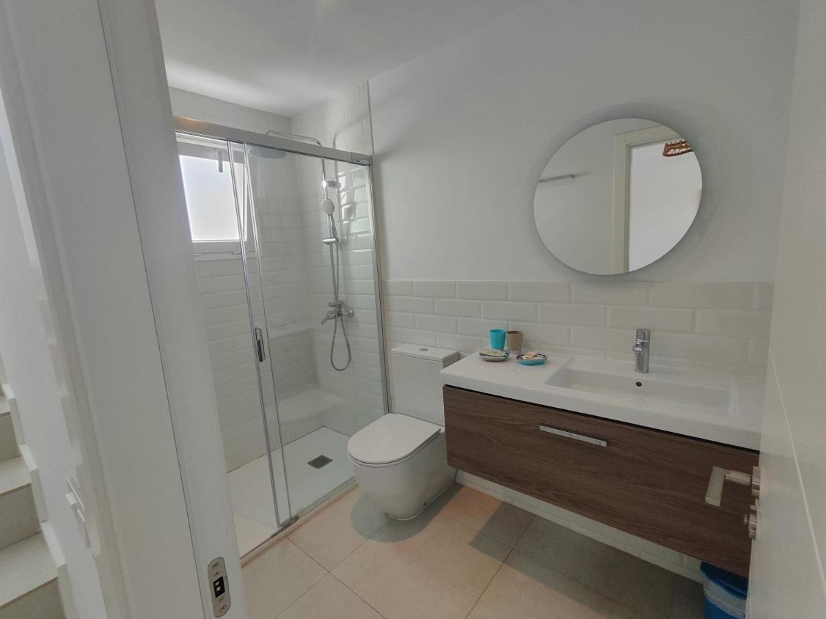 Villa Perla Blanca En Playa Blanca ภายนอก รูปภาพ